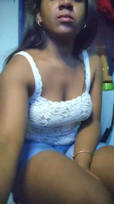 adigafaharda live cam on Cam4