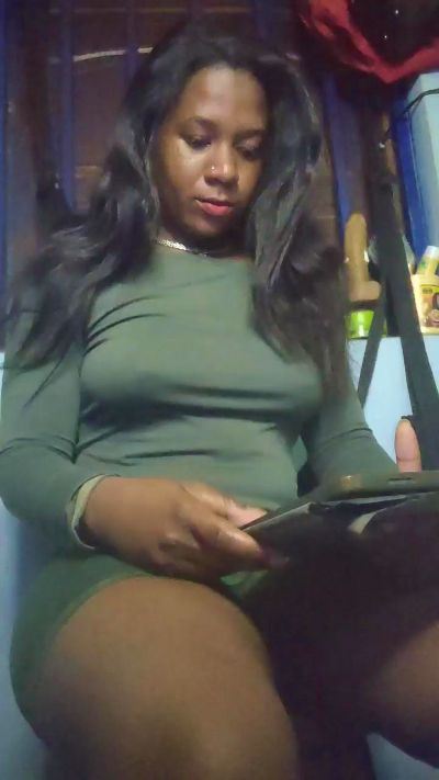 adigafaharda live cam on Cam4
