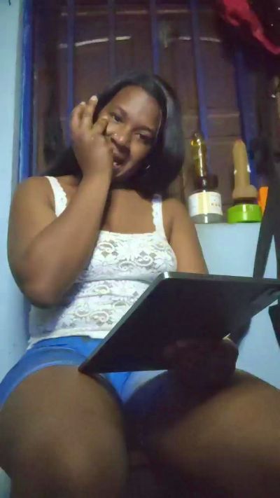 adigafaharda live cam on Cam4