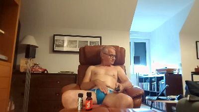 adispo721 live cam on Cam4