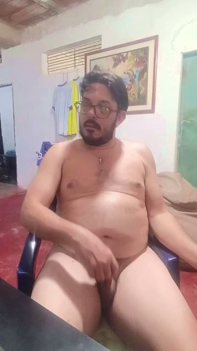 adjae31 live cam on Cam4