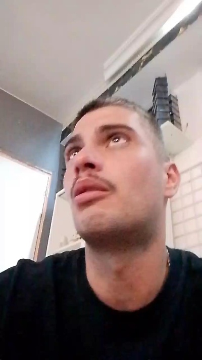 adn99sexy live cam on Cam4