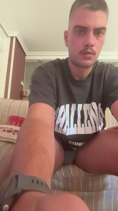 adn99sexy live cam on Cam4