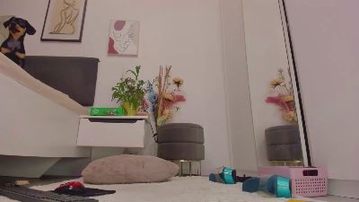 adonamazzara1 live cam on Cam4