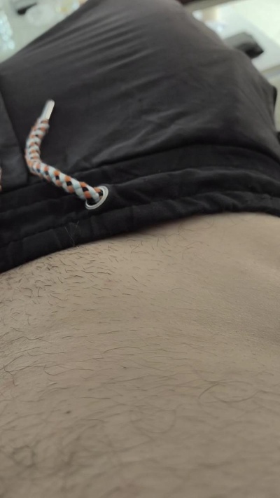adri0004 live cam on Cam4
