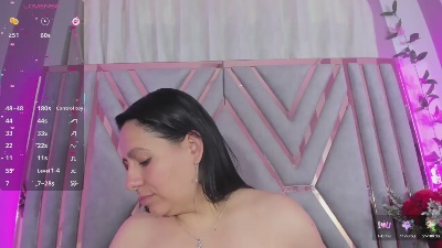 adri_rivera live cam on Cam4