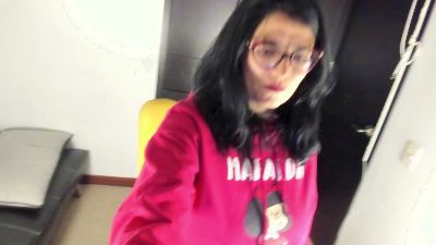 adriana71 live cam on Cam4