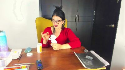 adriana71 live cam on Cam4