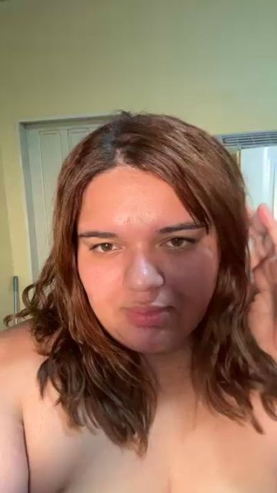 adrianababby live cam on Cam4