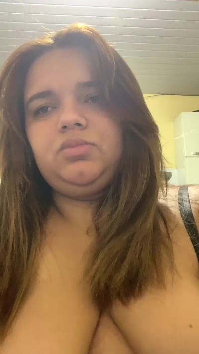 adrianababby live cam on Cam4