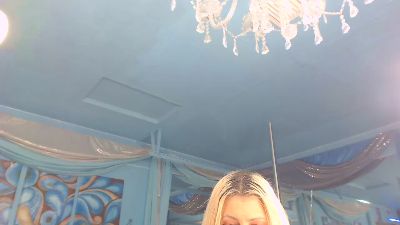adrianna_fox live cam on Cam4