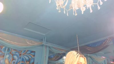 adrianna_fox live cam on Cam4