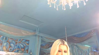 adrianna_fox live cam on Cam4
