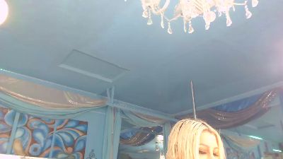 adrianna_fox live cam on Cam4