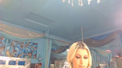 adrianna_fox live cam on Cam4