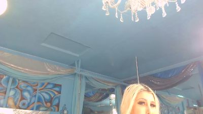 adrianna_fox live cam on Cam4