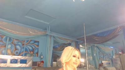 adrianna_fox live cam on Cam4