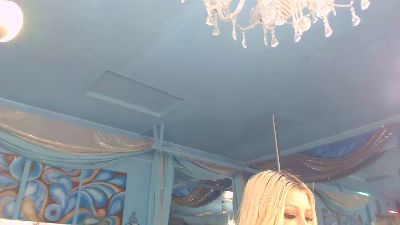 adrianna_fox live cam on Cam4