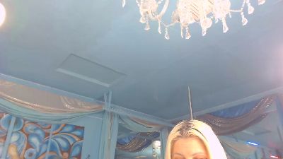 adrianna_fox live cam on Cam4
