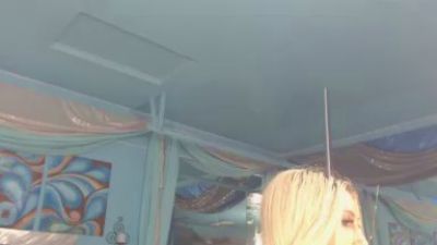 adrianna_fox live cam on Cam4