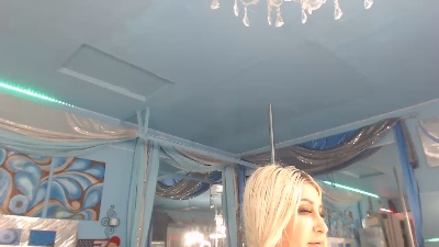 adrianna_fox live cam on Cam4