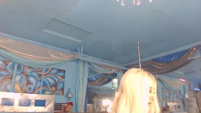 adrianna_fox live cam on Cam4