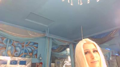 adrianna_fox live cam on Cam4