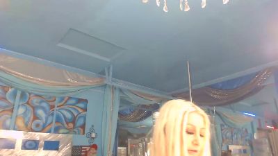 adrianna_fox live cam on Cam4