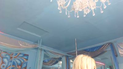 adrianna_fox live cam on Cam4