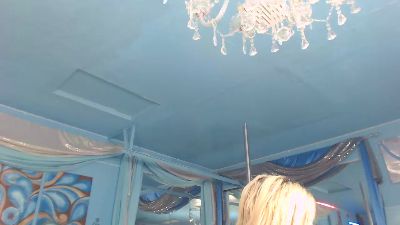 adrianna_fox live cam on Cam4