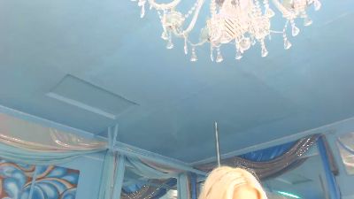 adrianna_fox live cam on Cam4