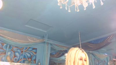 adrianna_fox live cam on Cam4