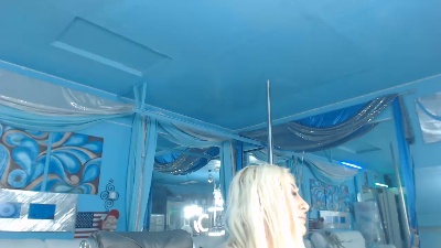 adrianna_fox live cam on Cam4