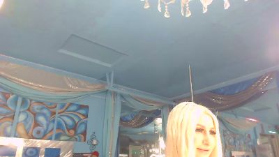 adrianna_fox live cam on Cam4