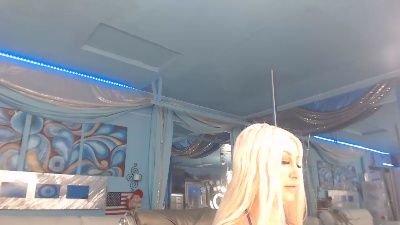 adrianna_fox live cam on Cam4
