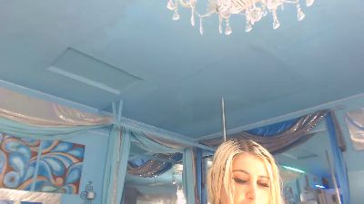 adrianna_fox live cam on Cam4