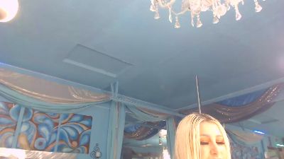 adrianna_fox live cam on Cam4