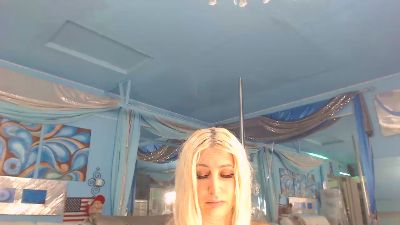 adrianna_fox live cam on Cam4