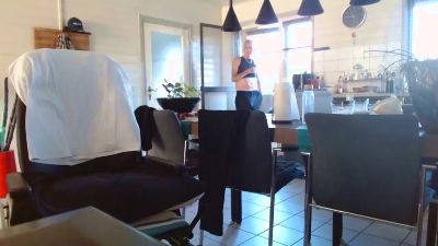 adrie633 live cam on Cam4
