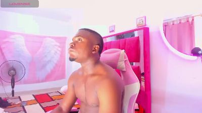 adry_moon live cam on Cam4
