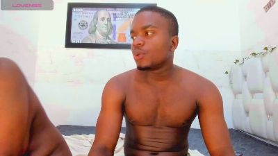 adry_moon live cam on Cam4