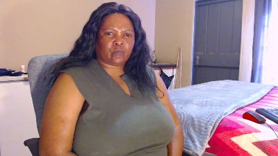 africantits40 live cam on Cam4