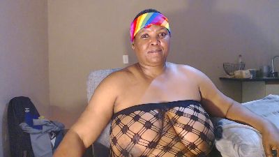 africantits40 live cam on Cam4