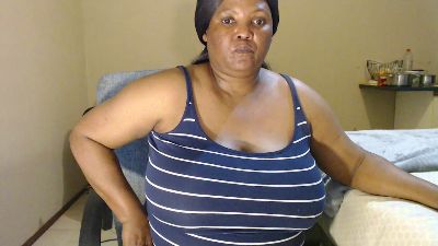 africantits40 live cam on Cam4