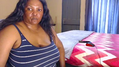 africantits40 live cam on Cam4