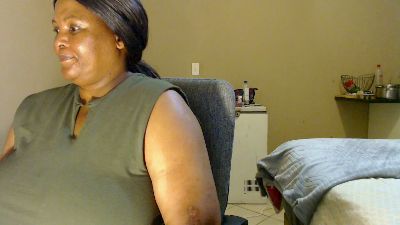 africantits40 live cam on Cam4