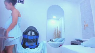 agata18_ live cam on Cam4