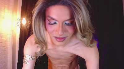 agatharodriguez live cam on Cam4