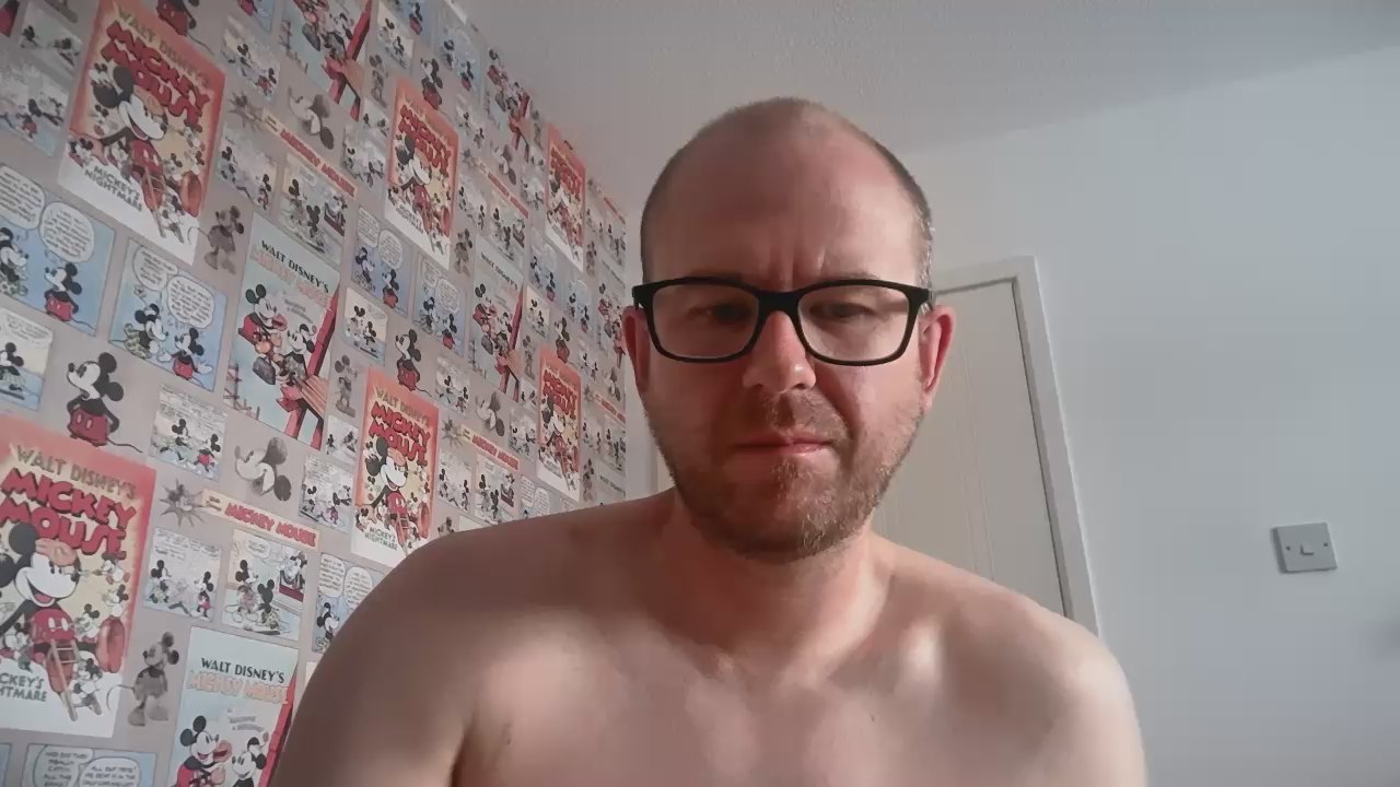 agentbravo live cam on Cam4