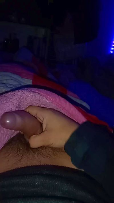 agustin512 live cam on Cam4
